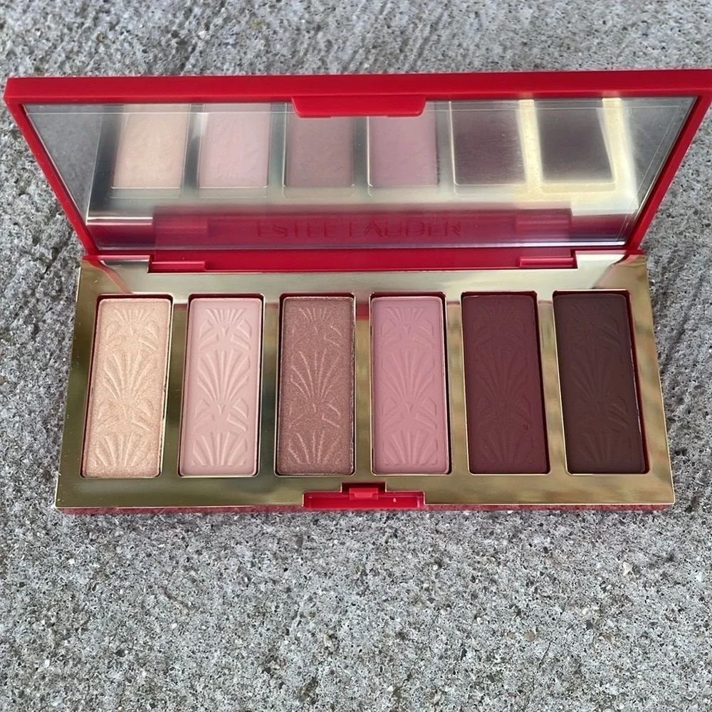 Estee‎ Lauder Limited Edition Trick of the Eyes Eyeshadow Pallette NEW
